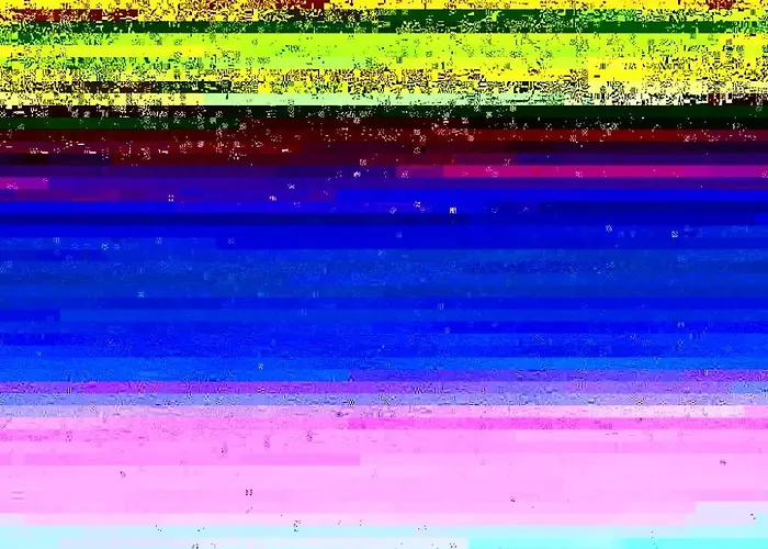 In Zentraler Lage - Nur Wenige Minuten Zum Und Stadt By Interhome *