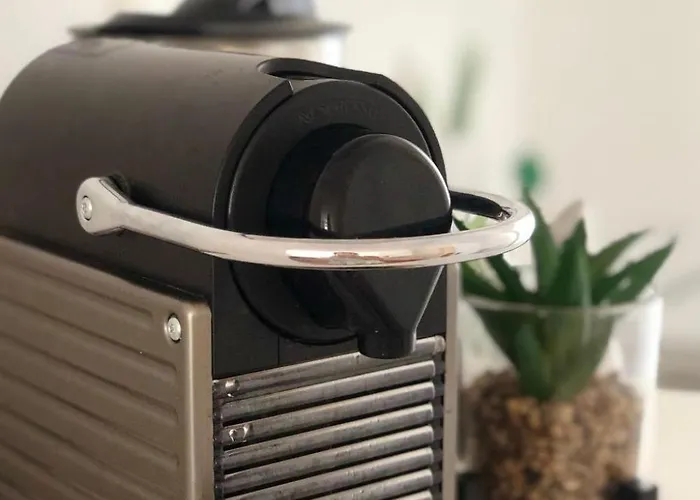 In Zentraler Lage - Nur Wenige Minuten Zum Und Stadt By Interhome Apartment *