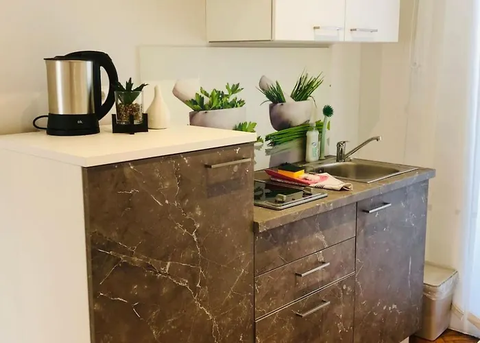 In Zentraler Lage - Nur Wenige Minuten Zum Und Stadt By Interhome Appartamento *